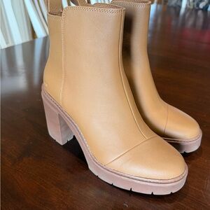 Toms Rya Tan Heeled Boots